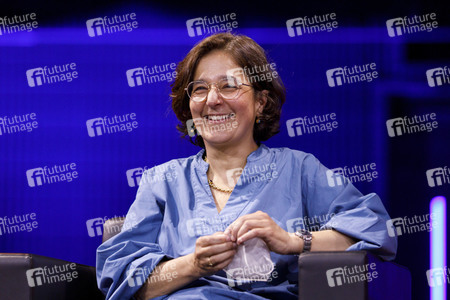 Gerald Knaus, Isabel Schayani und Jean Asselborn auf der lit.Cologne 2021 in Köln
