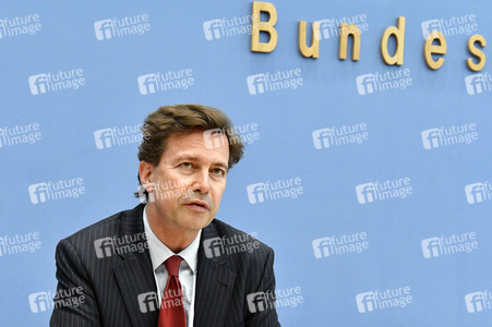 Regierungspressekonferenz zum aktuellen Corona-Sachstand in Berlin