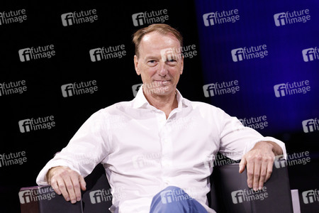 Marc Elsberg auf der lit.Cologne 2021 in Köln