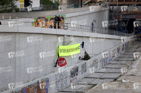 Besetzung der A100-Baustelle in Berlin
