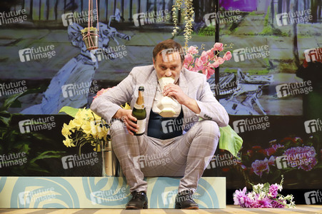 Theaterprobe 'Laat uns Frünnen blieven' in Hamburg