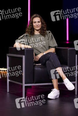 Mona Ameziane, Farah Schäfer, Lea-Lina Oppermann und Luisa Neubauer auf der lit.Cologne 2021 in Köln