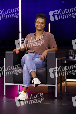 Mona Ameziane, Farah Schäfer, Lea-Lina Oppermann und Luisa Neubauer auf der lit.Cologne 2021 in Köln