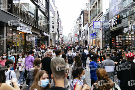 Symbolfoto Corona-Lockerungen