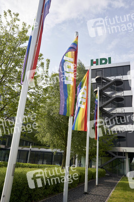 HDI Regenbogenfahnen in Hannover
