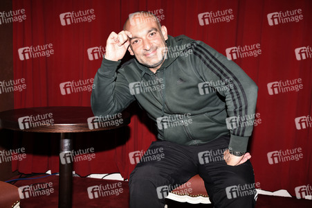 Auftritt von Django Asül in Haar