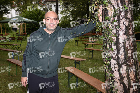 Auftritt von Django Asül in Haar