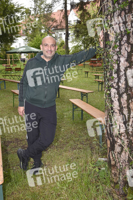 Auftritt von Django Asül in Haar