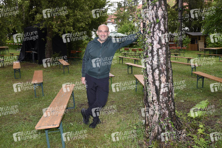 Auftritt von Django Asül in Haar