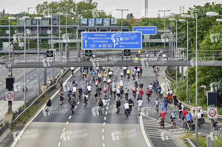 Fahrrad-Demo 'Verkehrswende jetzt' in Berlin