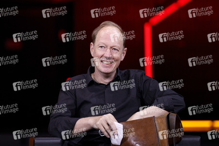 Martin Sonneborn und Gregor Gysi auf der lit.Cologne 2021 in Köln