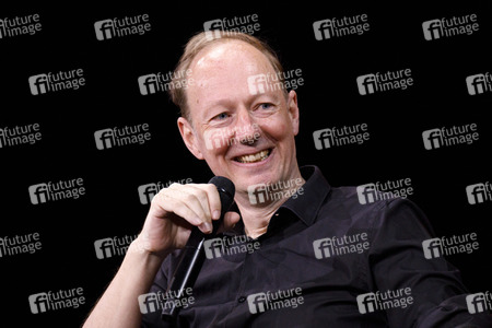 Martin Sonneborn und Gregor Gysi auf der lit.Cologne 2021 in Köln