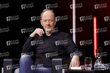Martin Sonneborn und Gregor Gysi auf der lit.Cologne 2021 in Köln
