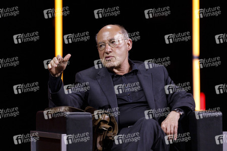 Martin Sonneborn und Gregor Gysi auf der lit.Cologne 2021 in Köln