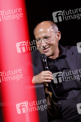 Martin Sonneborn und Gregor Gysi auf der lit.Cologne 2021 in Köln