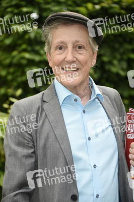 Theaterpremiere 'Winterrose' in Berlin