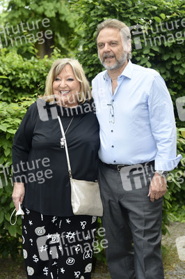 Theaterpremiere 'Winterrose' in Berlin