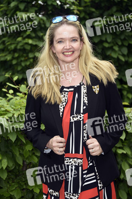 Theaterpremiere 'Winterrose' in Berlin