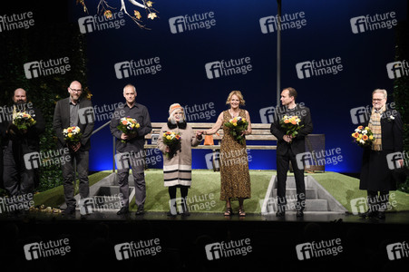 Theaterpremiere 'Winterrose' in Berlin