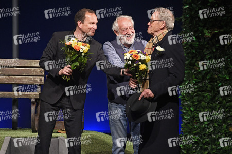 Theaterpremiere 'Winterrose' in Berlin
