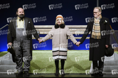 Theaterpremiere 'Winterrose' in Berlin