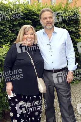 Theaterpremiere 'Winterrose' in Berlin