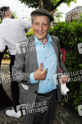 Theaterpremiere 'Winterrose' in Berlin