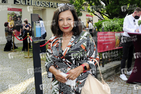 Theaterpremiere 'Winterrose' in Berlin