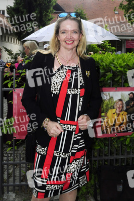 Theaterpremiere 'Winterrose' in Berlin