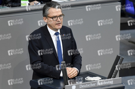 232. Sitzung des Deutschen Bundestages in Berlin