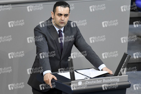 232. Sitzung des Deutschen Bundestages in Berlin