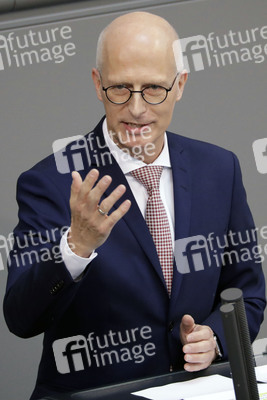 233. Sitzung des Deutschen Bundestages in Berlin