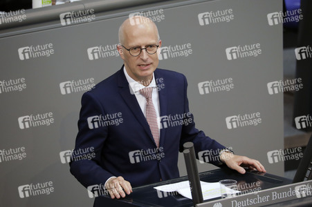 233. Sitzung des Deutschen Bundestages in Berlin