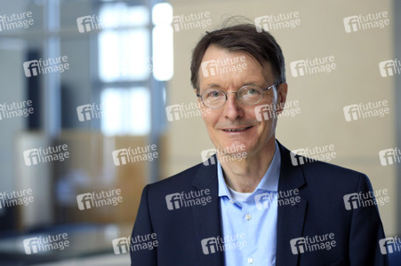 233. Sitzung des Deutschen Bundestages in Berlin