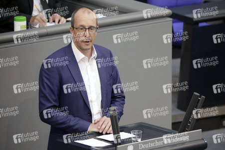 233. Sitzung des Deutschen Bundestages in Berlin