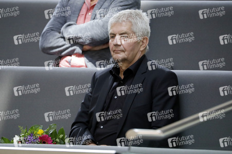 233. Sitzung des Deutschen Bundestages in Berlin