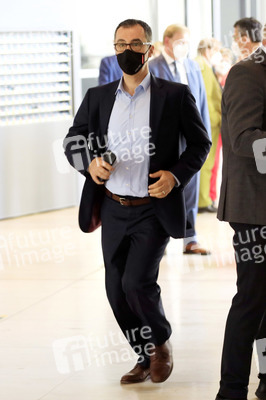 233. Sitzung des Deutschen Bundestages in Berlin