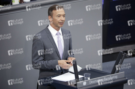 233. Sitzung des Deutschen Bundestages in Berlin