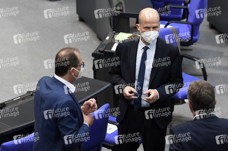 233. Sitzung des Deutschen Bundestages in Berlin