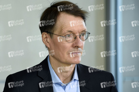 233. Sitzung des Deutschen Bundestages in Berlin