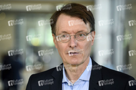 233. Sitzung des Deutschen Bundestages in Berlin