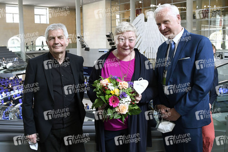 233. Sitzung des Deutschen Bundestages in Berlin