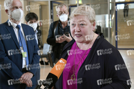 233. Sitzung des Deutschen Bundestages in Berlin