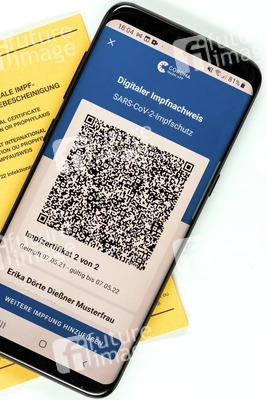 Symbolfoto Digitaler Impfnachweis