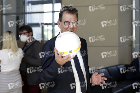 234. Sitzung des Deutschen Bundestages in Berlin