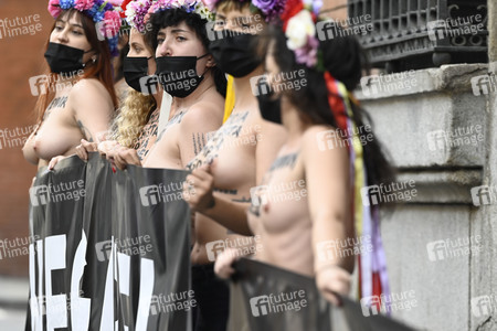 Femen Protest für die Freilassung von Juana Rivas in Madrid