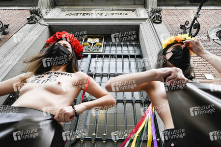 Femen Protest für die Freilassung von Juana Rivas in Madrid