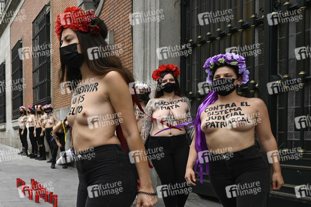 Femen Protest für die Freilassung von Juana Rivas in Madrid