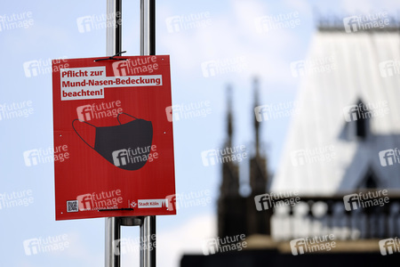 Symbolfoto Maskenpflicht