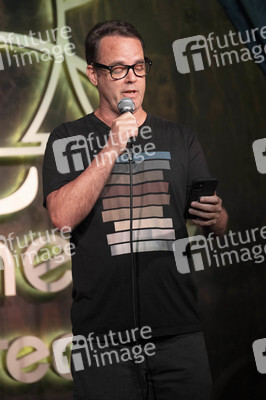 Comedy-Show 'The Shindig Show Debut' in Los Angeles